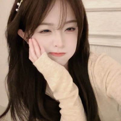 他的小鹿式女友有点甜